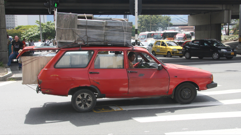 Illustration for article titled The Jalopnik Guide To Driving In Colombia